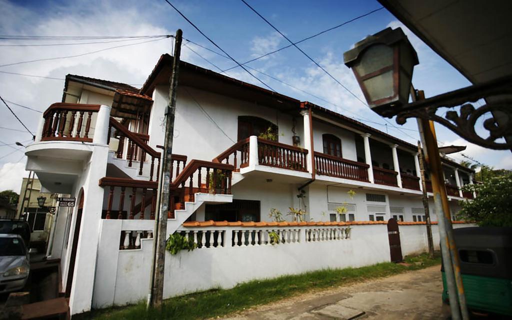 Wijenayake'S - Beach Haven Guest House - Galle Fort Εξωτερικό φωτογραφία