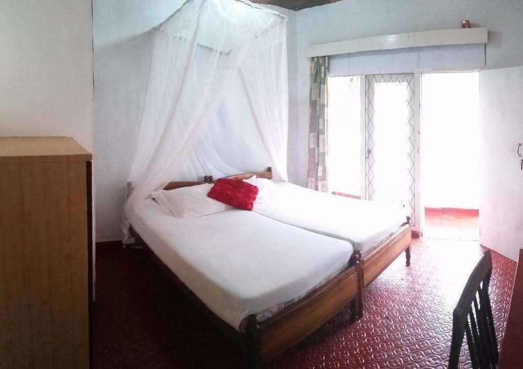 Wijenayake'S - Beach Haven Guest House - Galle Fort Εξωτερικό φωτογραφία