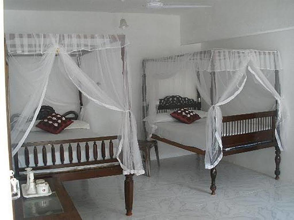 Wijenayake'S - Beach Haven Guest House - Galle Fort Εξωτερικό φωτογραφία