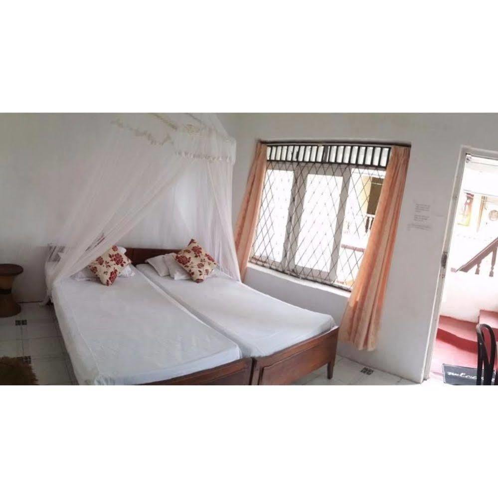 Wijenayake'S - Beach Haven Guest House - Galle Fort Εξωτερικό φωτογραφία